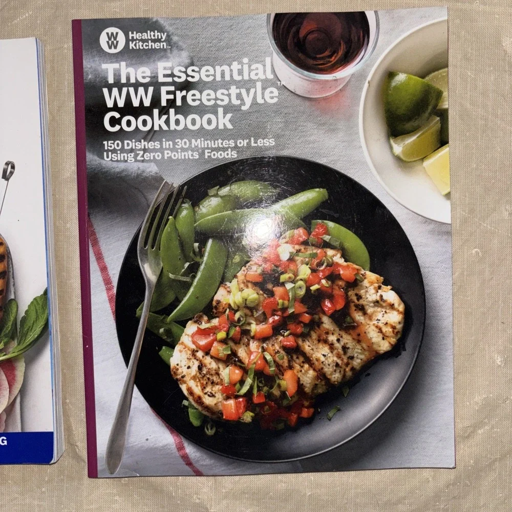 Weight Watchers Trio Of Books. Recipes & dining Out Guide